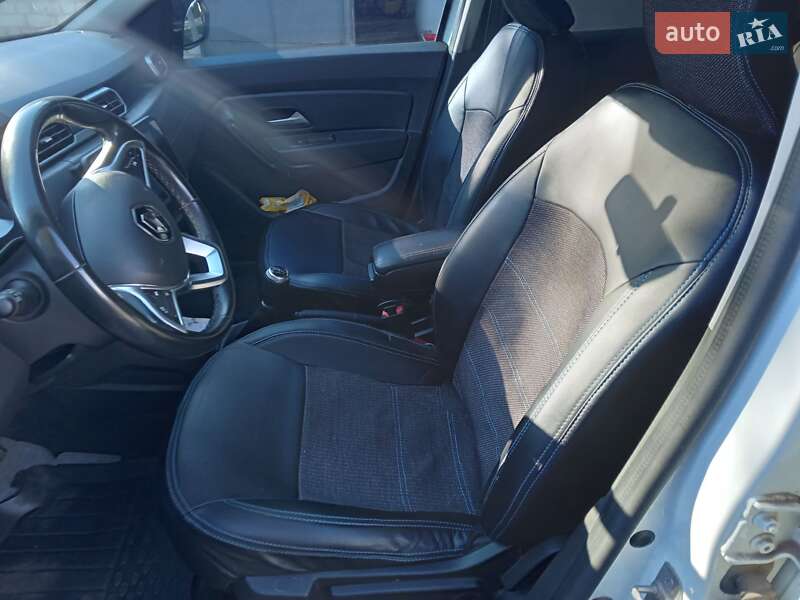 Внедорожник / Кроссовер Renault Duster 2023 в Верхнеднепровске фото 16 Внедорожник / Кроссовер Renault Duster 2023 в Верхнеднепровске