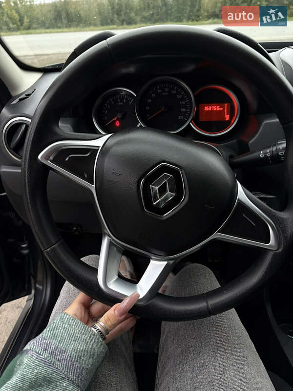 Позашляховик / Кросовер Renault Duster 2017 в Кельменцях фото 19 Позашляховик / Кросовер Renault Duster 2017 в Кельменцях