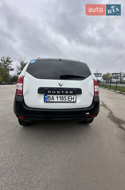 Внедорожник / Кроссовер Renault Duster 2017 в 