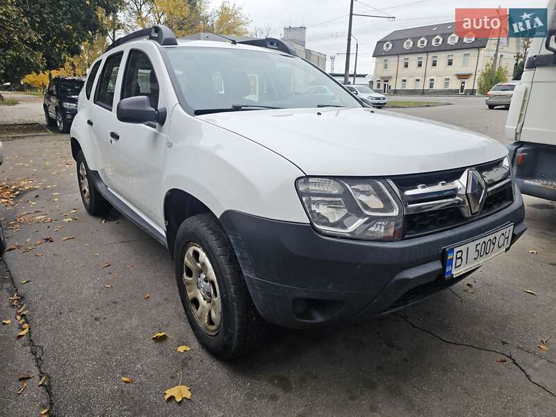 Внедорожник / Кроссовер Renault Duster 2017 в 