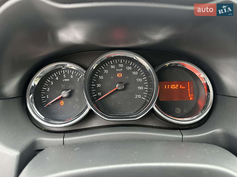 Позашляховик / Кросовер Renault Duster 2016 в Долині фото 29 Позашляховик / Кросовер Renault Duster 2016 в Долині