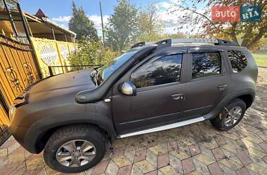 Внедорожник / Кроссовер Renault Duster 2017 в Вознесенске