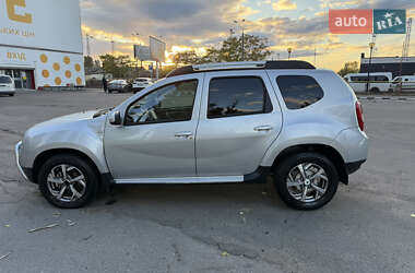 Внедорожник / Кроссовер Renault Duster 2013 в 