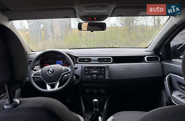 Внедорожник / Кроссовер Renault Duster 2021 в 