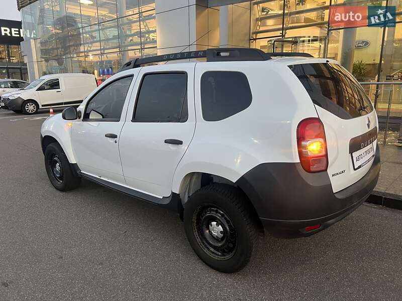 Внедорожник / Кроссовер Renault Duster 2016 в Киеве