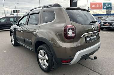 Внедорожник / Кроссовер Renault Duster 2018 в 