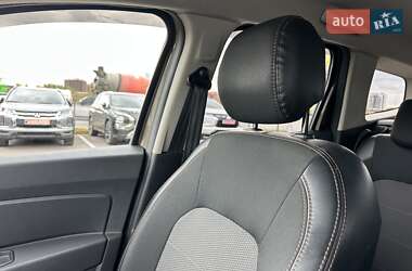Внедорожник / Кроссовер Renault Duster 2018 в 