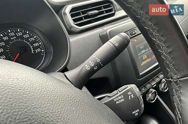 Внедорожник / Кроссовер Renault Duster 2018 в 
