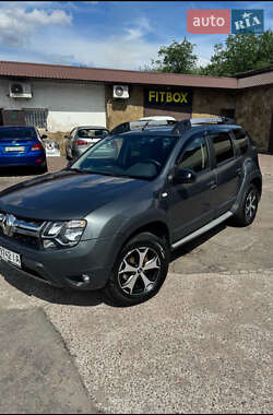 Внедорожник / Кроссовер Renault Duster 2017 в Запорожье