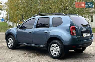 Позашляховик / Кросовер Renault Duster 2011 в 