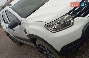 Внедорожник / Кроссовер Renault Duster 2021 в Ужгороде