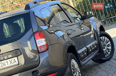 Позашляховик / Кросовер Renault Duster 2017 в 