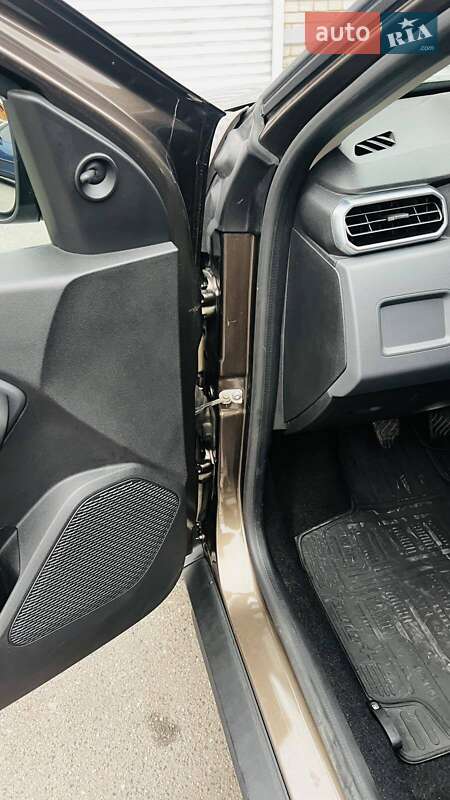 Внедорожник / Кроссовер Renault Duster 2020 в Киеве фото 37 Внедорожник / Кроссовер Renault Duster 2020 в Киеве