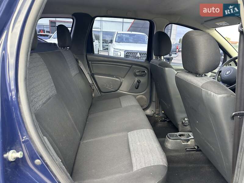 Позашляховик / Кросовер Renault Duster 2013 в Києві фото 23 Позашляховик / Кросовер Renault Duster 2013 в Києві