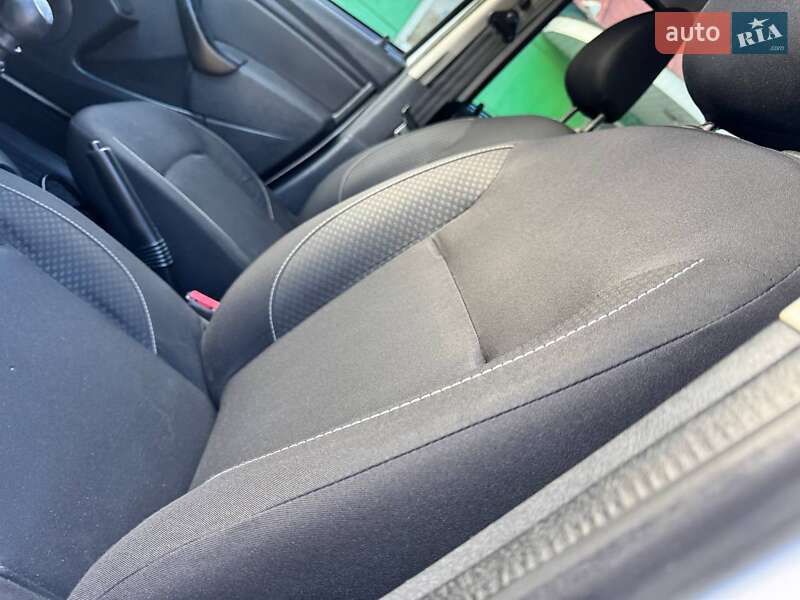 Внедорожник / Кроссовер Renault Duster 2017 в Ахтырке фото 26 Внедорожник / Кроссовер Renault Duster 2017 в Ахтырке