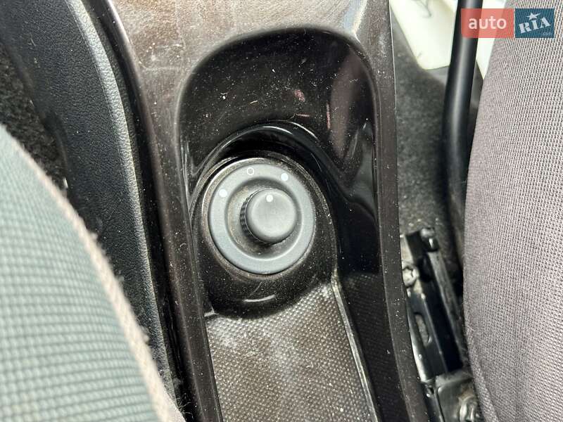 Внедорожник / Кроссовер Renault Duster 2011 в Сумах