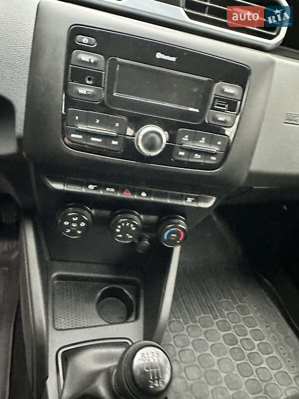 Внедорожник / Кроссовер Renault Duster 2020 в Киеве