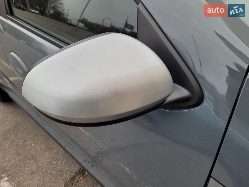 Позашляховик / Кросовер Renault Duster 2023 в Запоріжжі