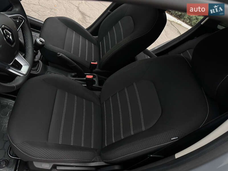 Внедорожник / Кроссовер Renault Duster 2023 в Каменском