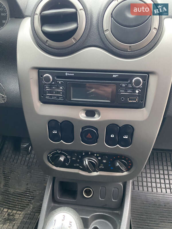 Внедорожник / Кроссовер Renault Duster 2013 в Днепре