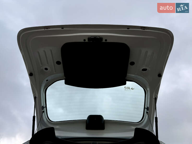 Внедорожник / Кроссовер Renault Duster 2017 в Запорожье фото 34 Внедорожник / Кроссовер Renault Duster 2017 в Запорожье