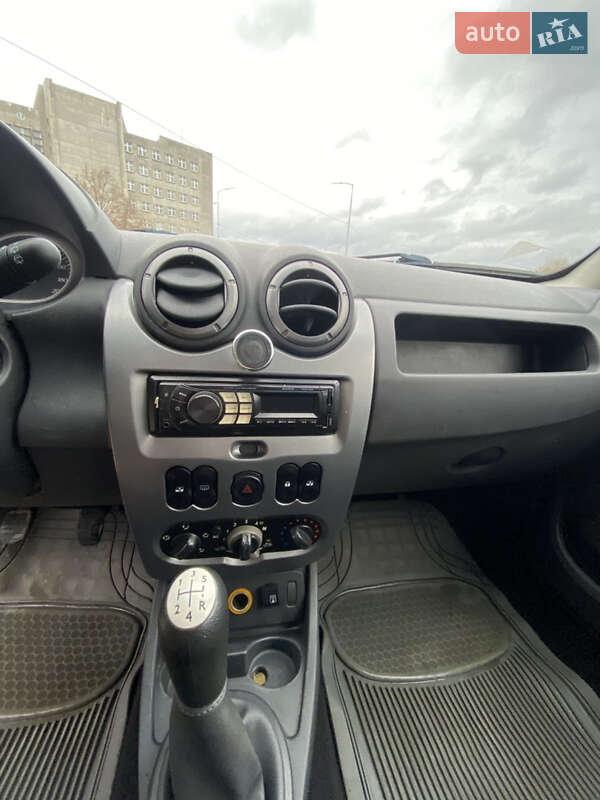 Внедорожник / Кроссовер Renault Duster 2010 в Киеве