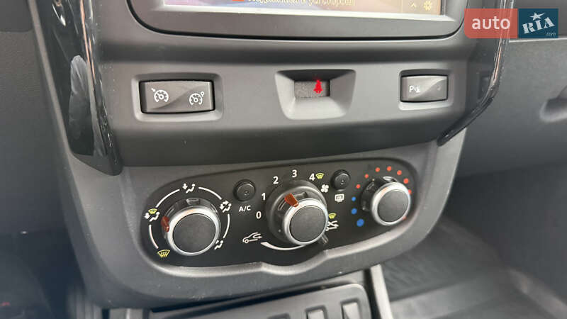 Позашляховик / Кросовер Renault Duster 2017 в Києві