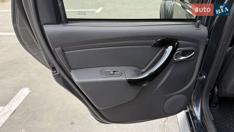 Позашляховик / Кросовер Renault Duster 2017 в Києві