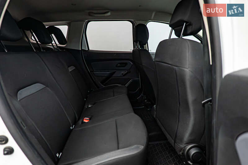 Внедорожник / Кроссовер Renault Duster 2021 в Киеве