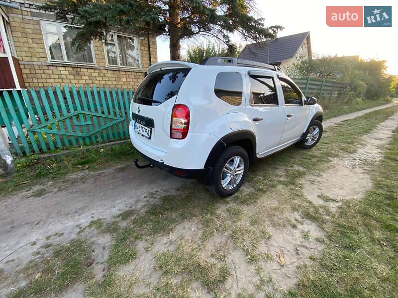 Внедорожник / Кроссовер Renault Duster 2017 в Киеве