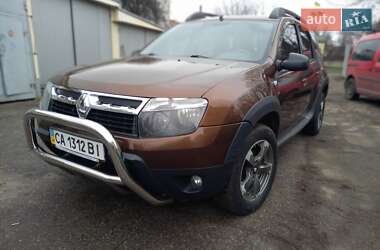 Позашляховик / Кросовер Renault Duster 2013 в Черкасах
