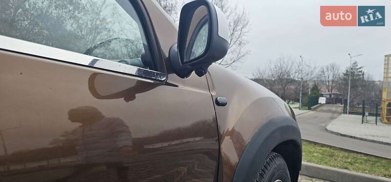 Позашляховик / Кросовер Renault Duster 2010 в Кам'янському