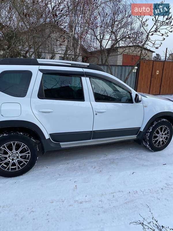 Внедорожник / Кроссовер Renault Duster 2010 в Кривом Роге фото 4 Внедорожник / Кроссовер Renault Duster 2010 в Кривом Роге