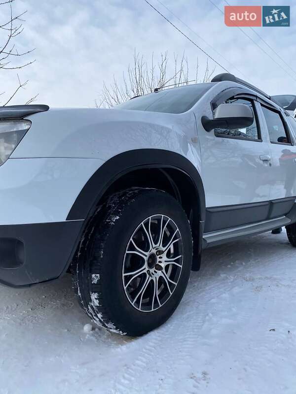 Внедорожник / Кроссовер Renault Duster 2010 в Кривом Роге фото 5 Внедорожник / Кроссовер Renault Duster 2010 в Кривом Роге