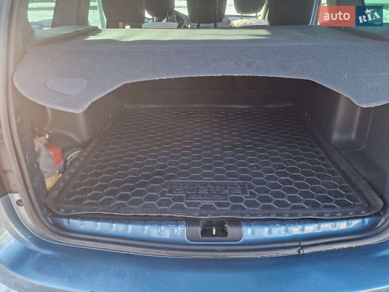 Позашляховик / Кросовер Renault Duster 2010 в Львові фото 21 Позашляховик / Кросовер Renault Duster 2010 в Львові