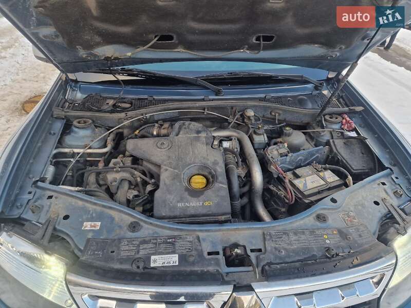 Позашляховик / Кросовер Renault Duster 2010 в Львові фото 29 Позашляховик / Кросовер Renault Duster 2010 в Львові