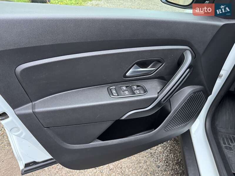 Внедорожник / Кроссовер Renault Duster 2021 в Харькове