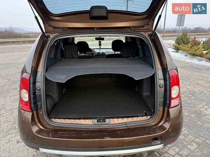 Внедорожник / Кроссовер Renault Duster 2010 в Хусте фото 8 Внедорожник / Кроссовер Renault Duster 2010 в Хусте