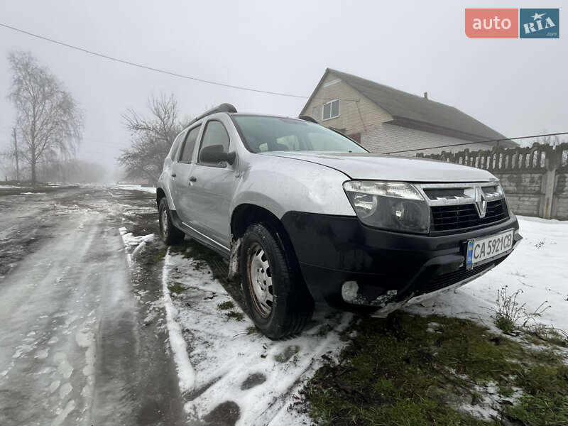 Внедорожник / Кроссовер Renault Duster 2012 в Черкассах фото 4 Внедорожник / Кроссовер Renault Duster 2012 в Черкассах