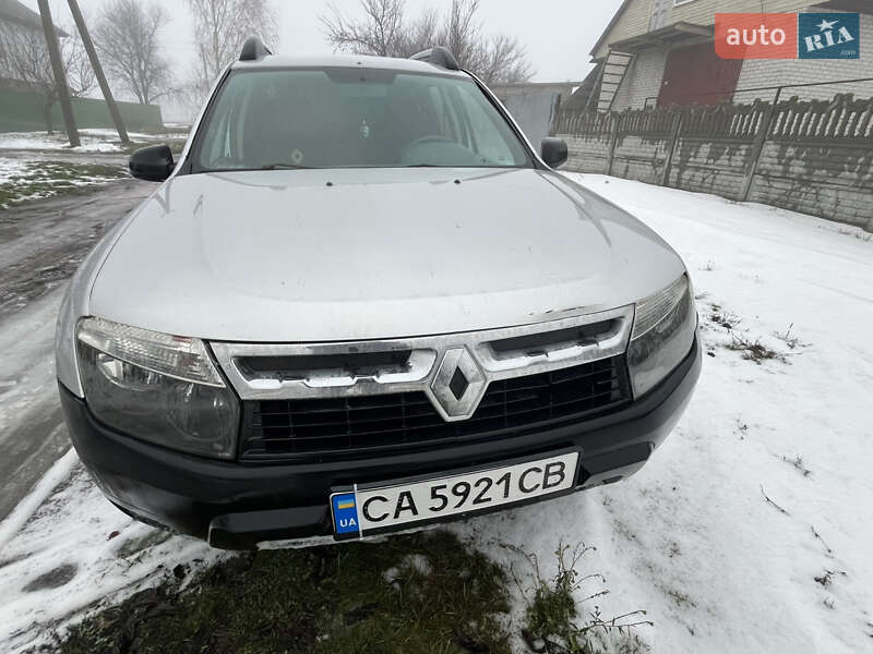 Внедорожник / Кроссовер Renault Duster 2012 в Черкассах фото 8 Внедорожник / Кроссовер Renault Duster 2012 в Черкассах