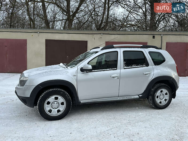 Внедорожник / Кроссовер Renault Duster 2010 в Каменец-Подольском