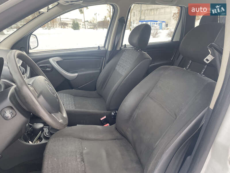 Внедорожник / Кроссовер Renault Duster 2011 в Славутиче фото 29 Внедорожник / Кроссовер Renault Duster 2011 в Славутиче