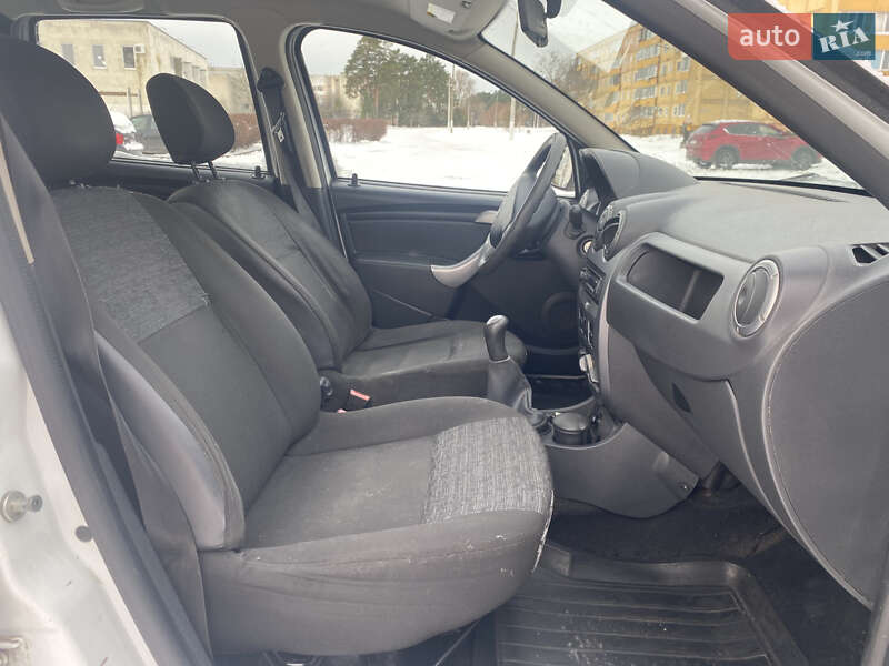 Внедорожник / Кроссовер Renault Duster 2011 в Славутиче фото 28 Внедорожник / Кроссовер Renault Duster 2011 в Славутиче