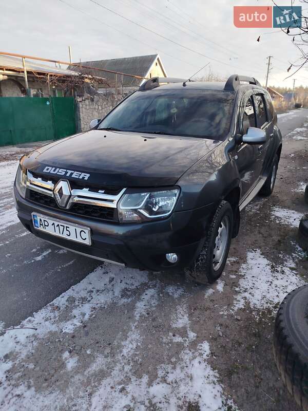 Внедорожник / Кроссовер Renault Duster 2016 в Запорожье