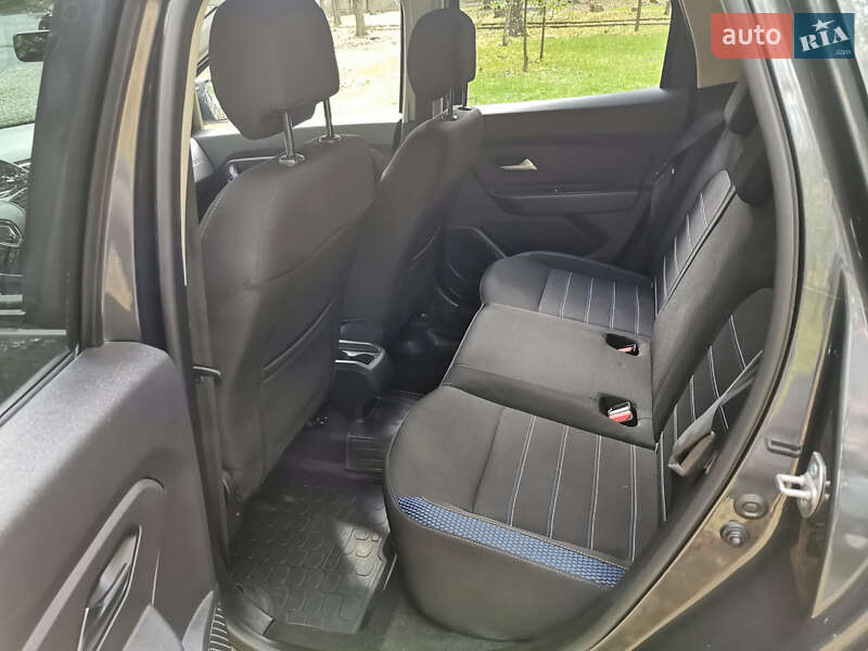 Позашляховик / Кросовер Renault Duster 2020 в Києві