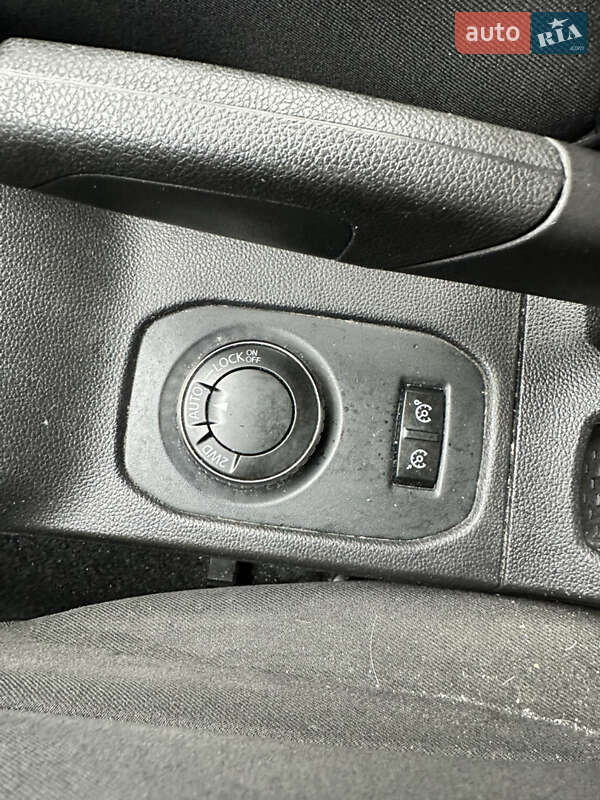 Внедорожник / Кроссовер Renault Duster 2020 в Киеве