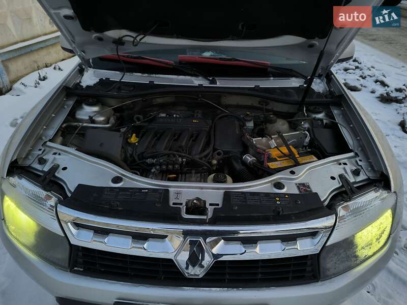 Позашляховик / Кросовер Renault Duster 2011 в Прилуках