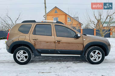 Внедорожник / Кроссовер Renault Duster 2013 в Ромнах