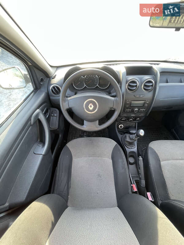 Внедорожник / Кроссовер Renault Duster 2015 в Киеве