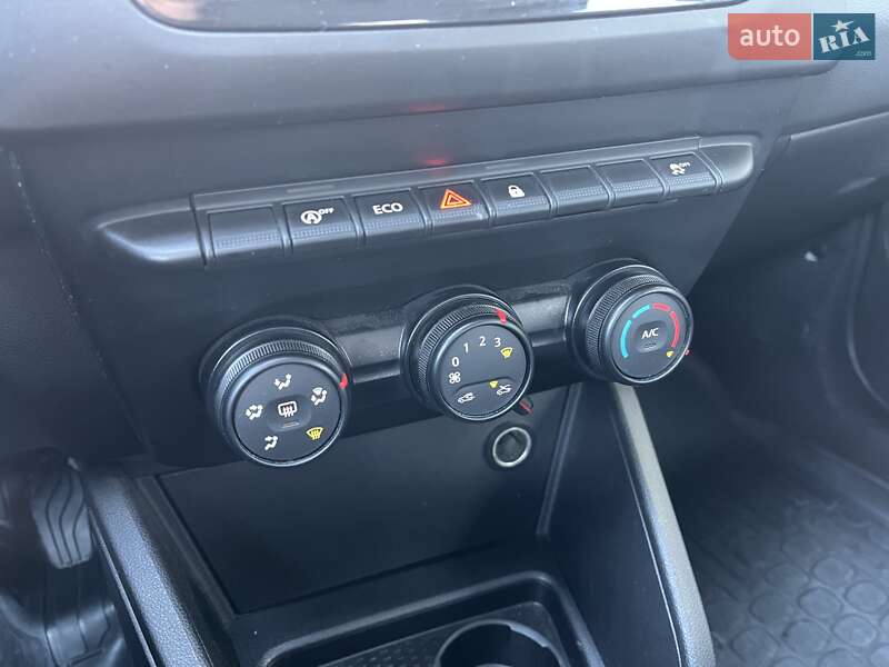 Внедорожник / Кроссовер Renault Duster 2020 в Киеве